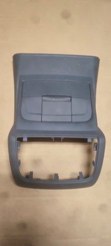Декоративна накладка центральної консолі 8K0864376 VAG