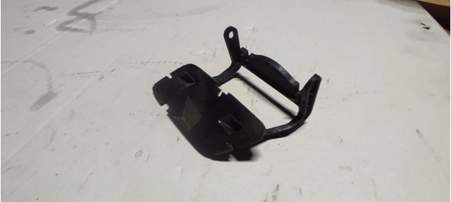 Накладка форсунки омивача фари передньої 8R0955275C VAG