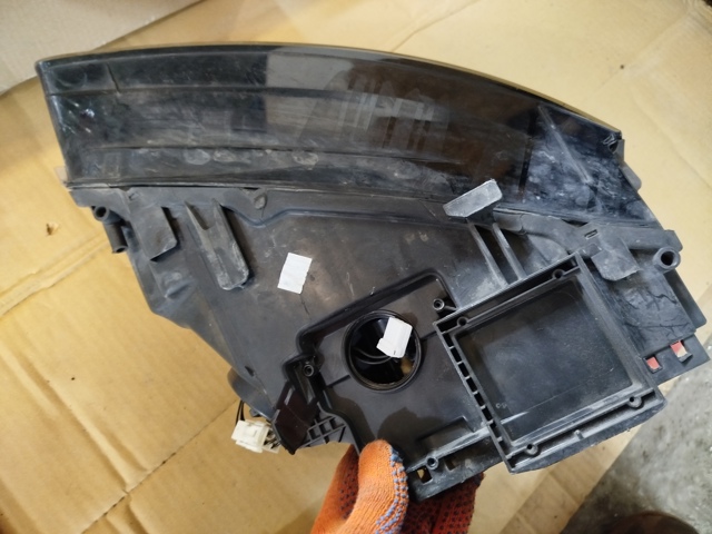 Фара 8T0941029AK VAG