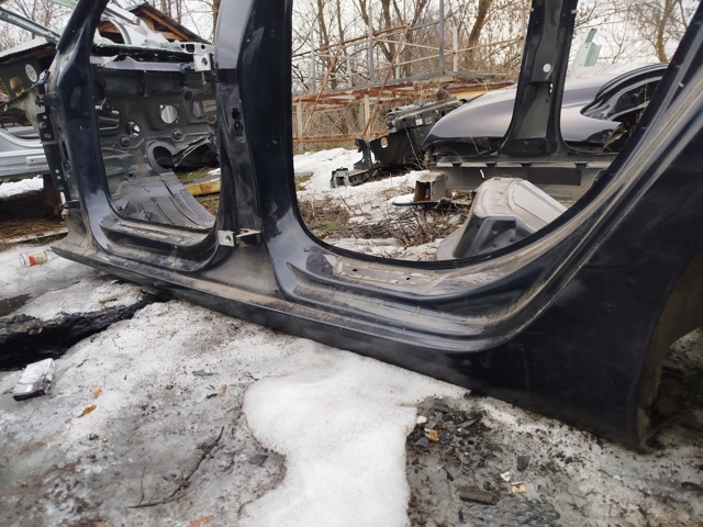 Крило заднє ліве 8T8809847 VAG