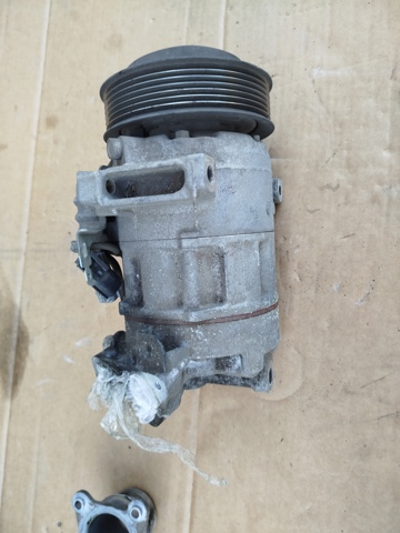 Компресор системи кондиціювання 926004EB1A NISSAN
