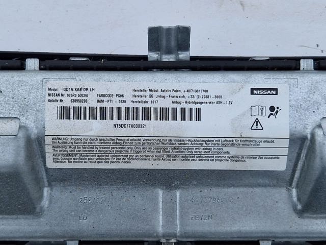 Подушка Айрбег водія захисту колін 985R05DC0A NISSAN