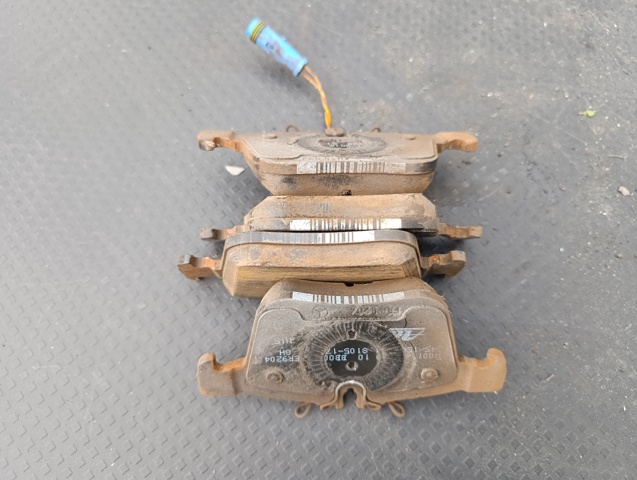 Колодки гальмові задні, дискові A0004208200 MERCEDES