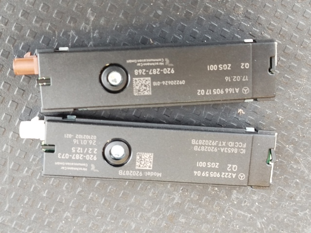 Підсилювач сигналу антени A1669051702 MERCEDES