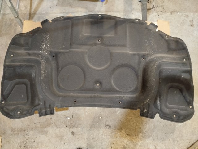Оббивка передка A2046820526 MERCEDES