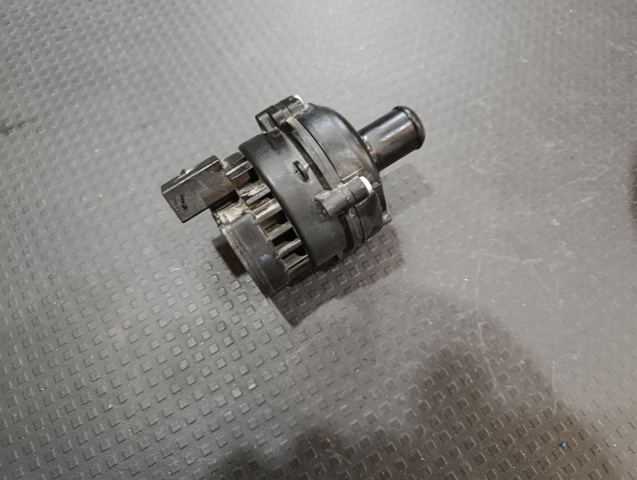 Водяний насос охолодження електро додатковий A2118350364 MERCEDES