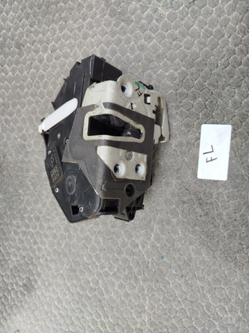 Замок водійських дверей AE8Z5421813F FORD
