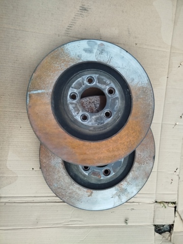 Гальмо дискове переднє C2P26267 JAGUAR