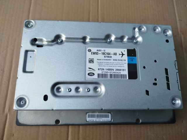 Підсилювач звуку аудіосистеми EW9319C164AB JAGUAR