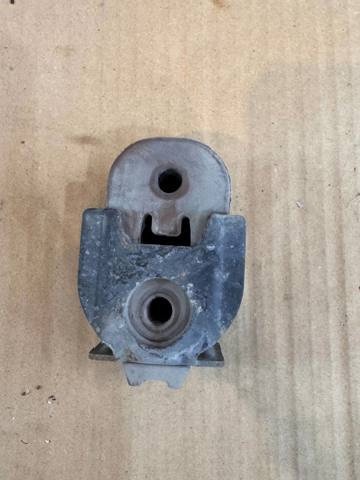 Подушка кріплення глушника F2GZ5A262A FORD
