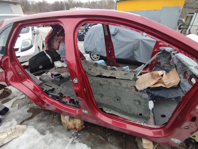Отвір передніх правих дверей FT4Z58211A10A FORD