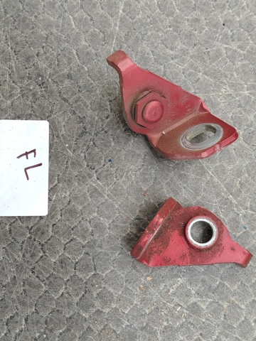 Петля водійських дверей FT4Z5822801B FORD