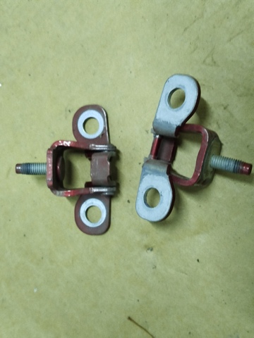 Шарнір кришки багажника FT4Z5842900B FORD