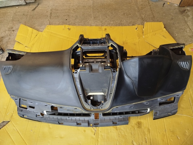Передня панель GT4Z5804320EB FORD
