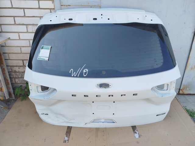 Скло кришки багажника LJ6Z7842006D FORD