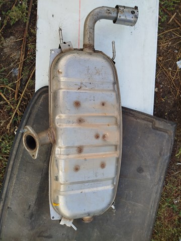 Вихлоп PYL740100B MAZDA