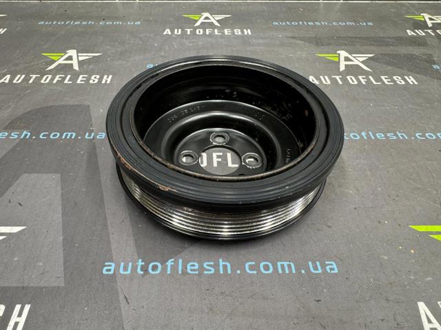 Демпферний шків колінвала 038105243M VAG