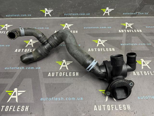 Кожух термостата Ауді КУ3