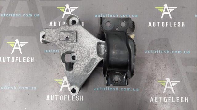 Права подушка мотора 112108607R RENAULT