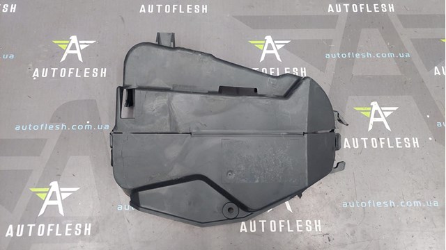 Захист ременя ГРМ, верхній 135630596R RENAULT