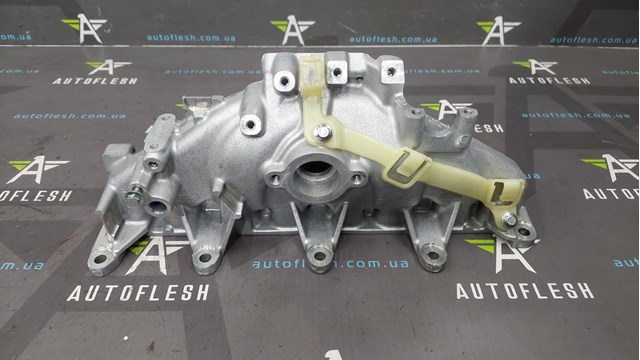 Колектор впускний 140035154R RENAULT
