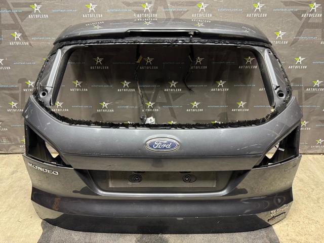 Треті двері 1470572 FORD
