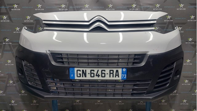 Буфер (бампер) передній 1615649280 OPEL