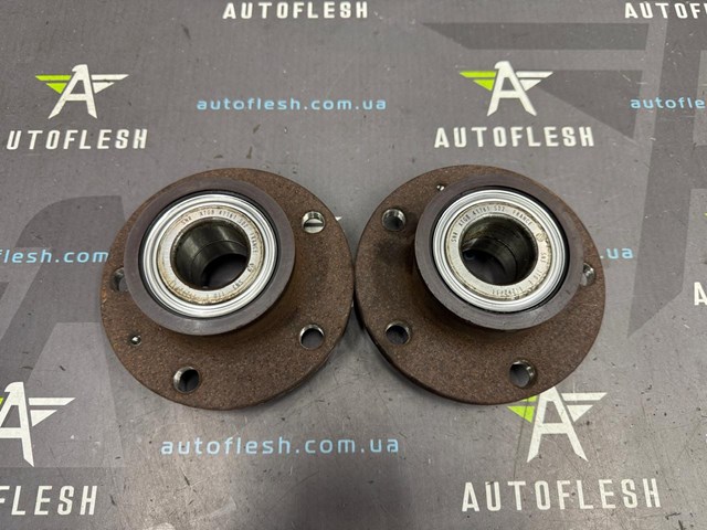 Підшипник задньої маточини Volkswagen Touran I