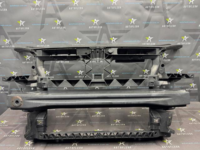 Супорт радіатора в зборі/монтажна панель кріплення фар 1T0805588L VAG