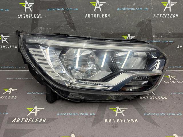Фара комбінована, передня 260103369R RENAULT