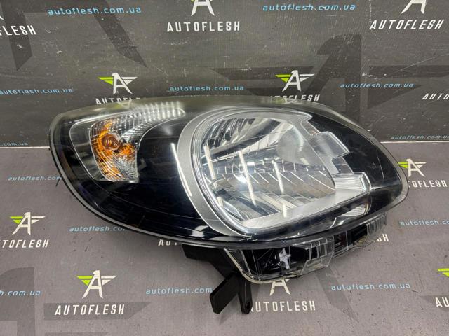 Фара комбінована, передня 260103948R RENAULT