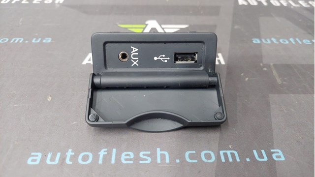 USB-розгалужувач 280230002R RENAULT