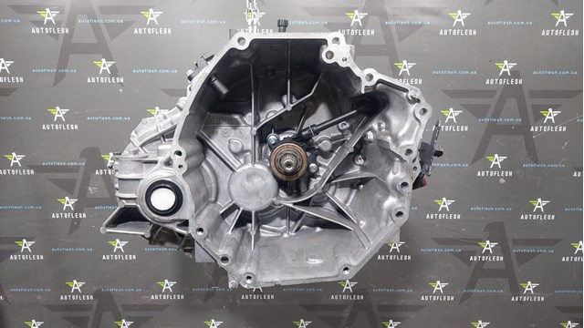 МКПП 320104BR1D NISSAN