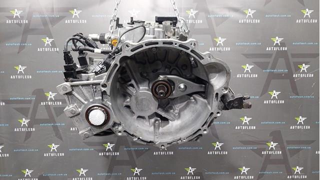Механічна коробка перемикання передач 4300023360 HYUNDAI