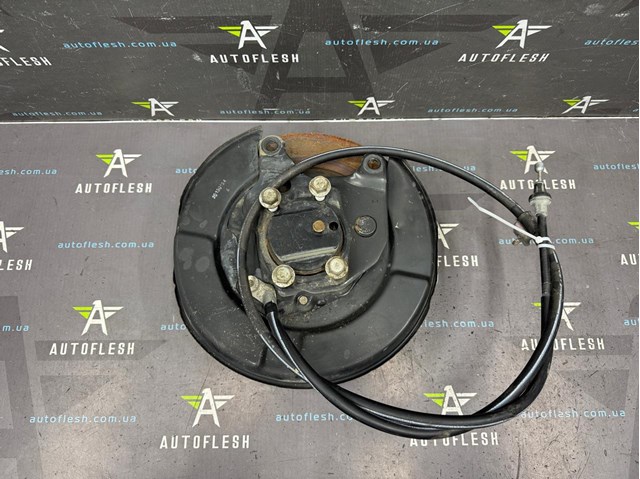 Захист гальмівного диска заднього, лівого 44030CY01A NISSAN