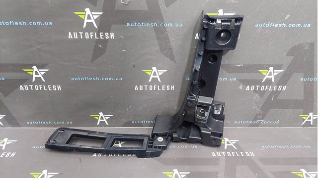Кронштейн бампера заднього, правий 51127226936 BMW