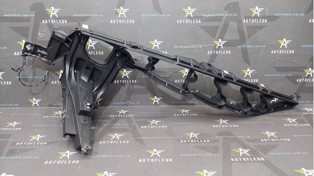 Кронштейн кріплення крила переднього лівого верхній 51657157989 BMW