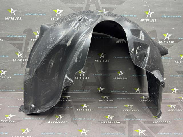 Підкрилок задній правий 51717033752 BMW