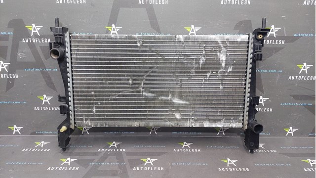 Радіатор охолодження двигуна 51780659 PEUGEOT