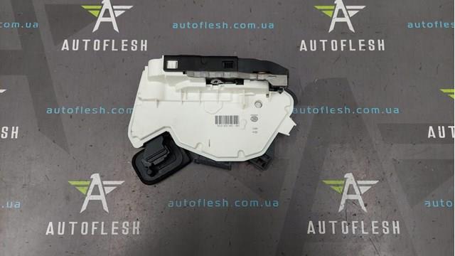 Замок задньої двері, лівої 5K4839015Q VAG