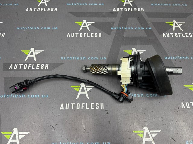 Управління рульове в зборі 5QM423053 VAG