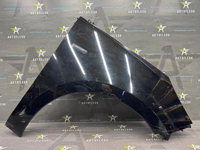 Переднє праве крило 631001414R RENAULT