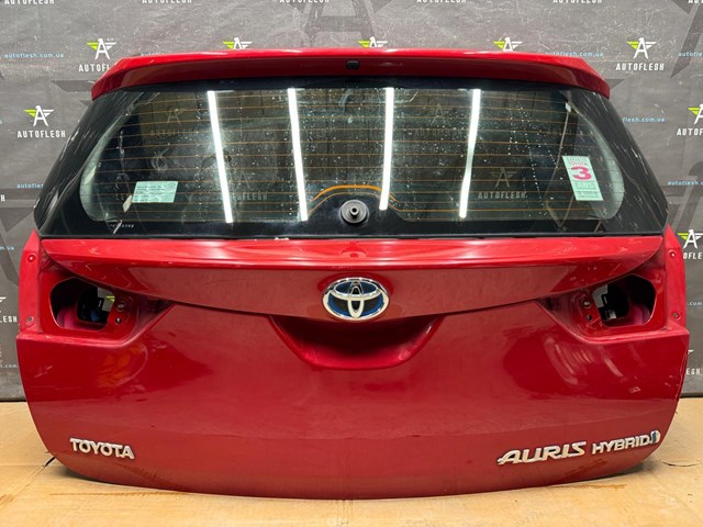 П'яті двері 6700502290 TOYOTA