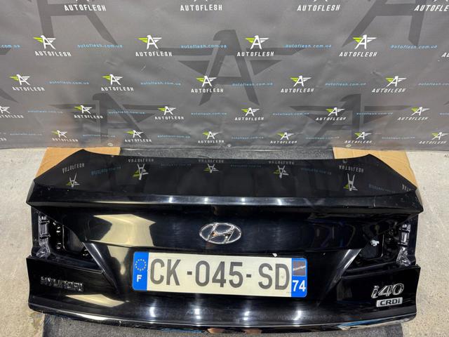 Кришка багажника кузова 692003Z310 HYUNDAI
