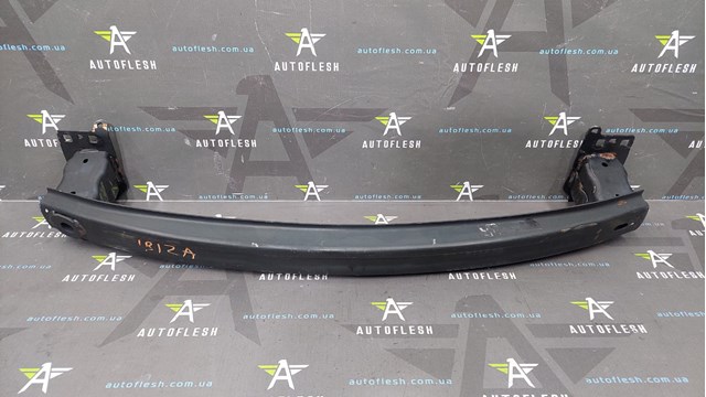 Шина бампера переднього 6J0807109A VAG