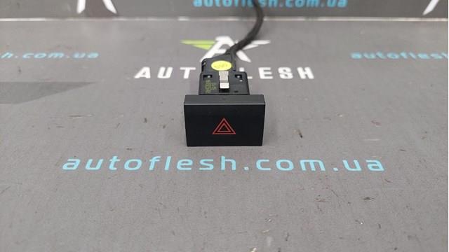 Кнопка включення аварійної сигналізації 6R0953509A VAG