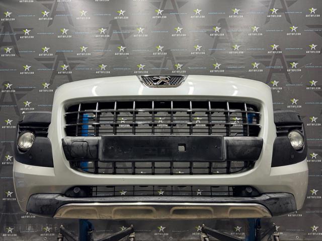 Бампер на авто 7401RZ PEUGEOT