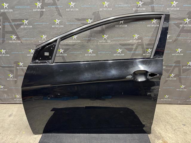 Водійські двері 760033Z000 HYUNDAI
