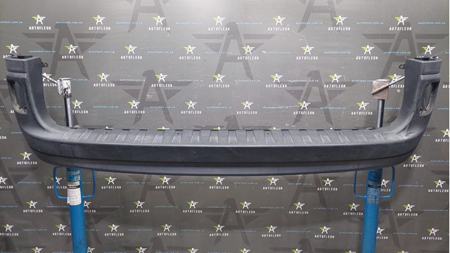Буфер (бампер) задній 7701478196 RENAULT