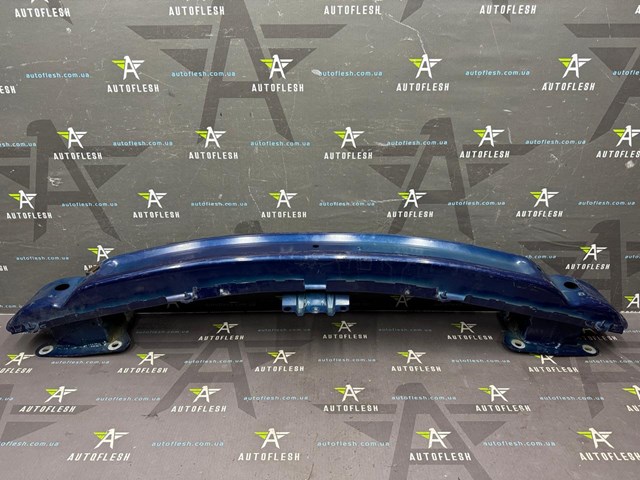 Балка бампера переднього Рено Лагуна 2